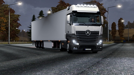 http://www1.picturepush.com/photo/a/13827789/oimg/Picture-Box/ets2-00006.jpg