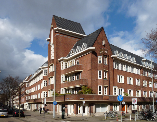 planzuidbernardzweerskadeP1060270b amsterdam