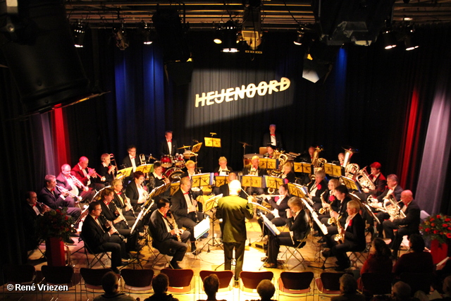 R.Th.B.Vriezen 2013 11 09 8133 Muziekvereniging HEIJENOORD Concert K13 Velp zaterdag 9 november 2013