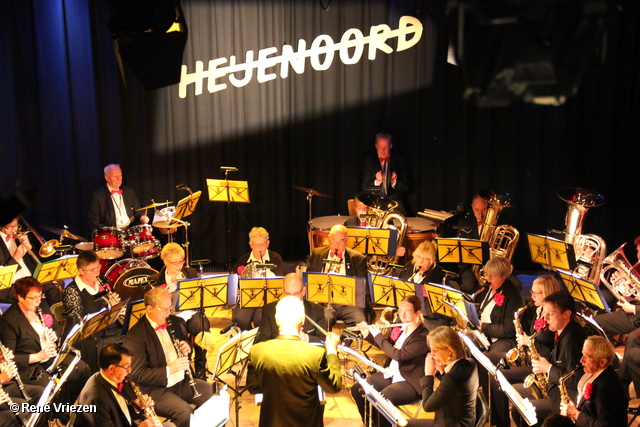 R.Th.B.Vriezen 2013 11 09 8236 Muziekvereniging HEIJENOORD Concert K13 Velp zaterdag 9 november 2013