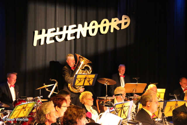 R.Th.B.Vriezen 2013 11 09 8247 Muziekvereniging HEIJENOORD Concert K13 Velp zaterdag 9 november 2013