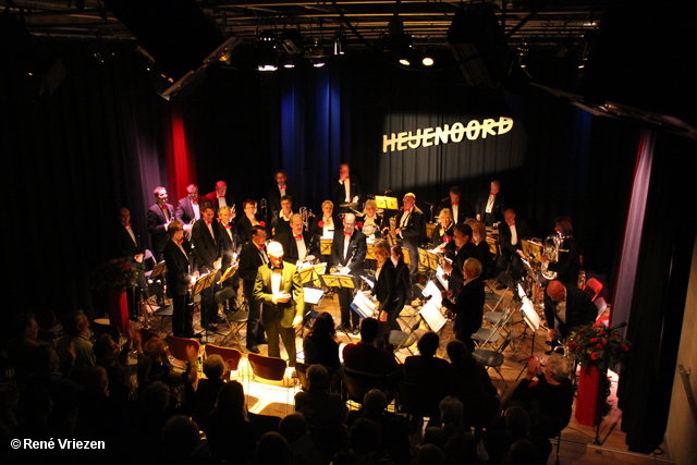 R.Th.B.Vriezen 2013 11 09 8512 Muziekvereniging HEIJENOORD Concert K13 Velp zaterdag 9 november 2013