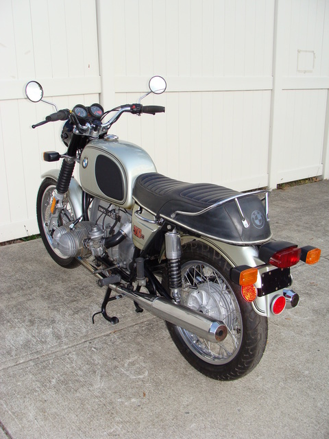 4962215 '76 R90-6, Silver 012 4962215 ’75 R90/6, Silver. 24 Ltr. Fuel Tank. 10 K Service, plus complete end to end Mechanical Rehab. Under 37,000 Miles.