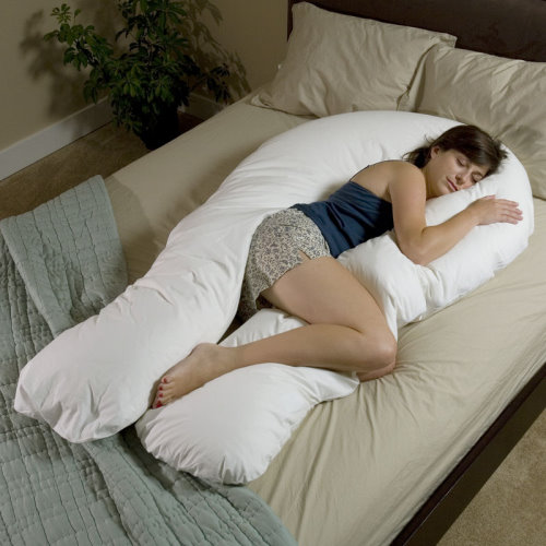 Body-Pillow-for-Sleeping-on-Side-1[1] - 