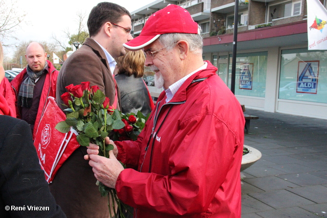 R.Th.B.Vriezen 2013 11 30 8587 PvdA Arnhem Canvassen Presikhaaf 3 Arnhem zaterdag 30 november 2013