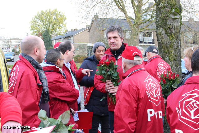 R.Th.B.Vriezen 2013 11 30 8601 PvdA Arnhem Canvassen Presikhaaf 3 Arnhem zaterdag 30 november 2013