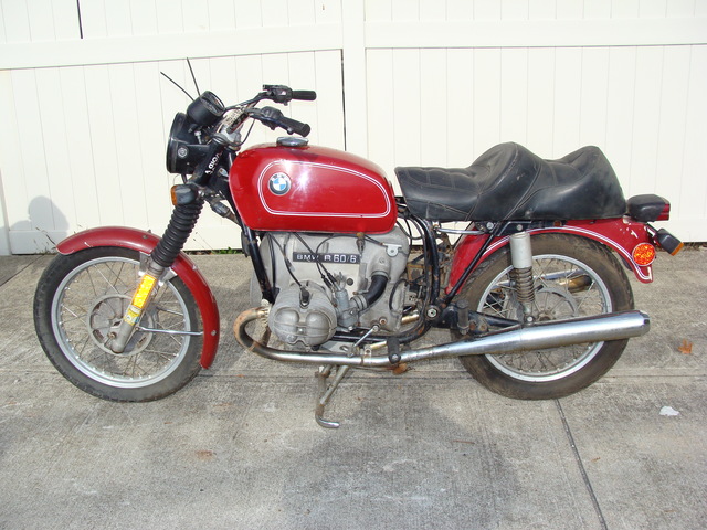 4920037 '76 R60-6, RED. PROJECT BIKE 002 p-4920037 '76 R60/6, Red. Non-Running "Project Bike"