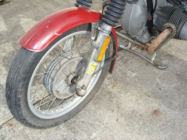 4920037 '76 R60-6, RED. PROJECT BIKE 007 p-4920037 '76 R60/6, Red. Non-Running "Project Bike"