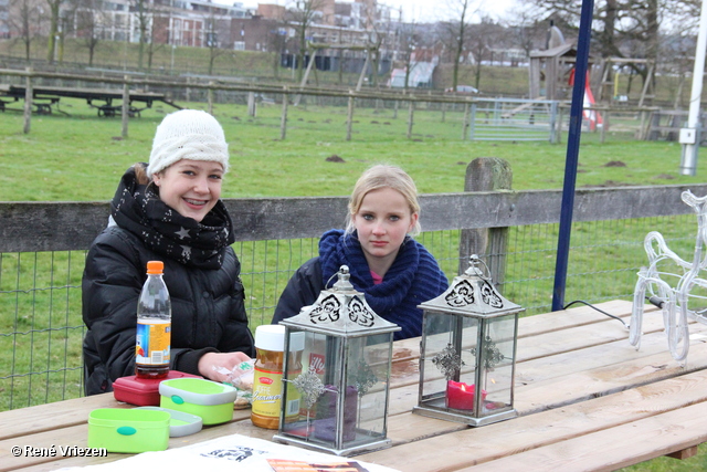 R.Th.B.Vriezen 2013 12 15 9015 Wijkplatform Presikhaaf Kerstmarkt Park Presikhaaf en Winkelcentrum zondag 15 december 2013