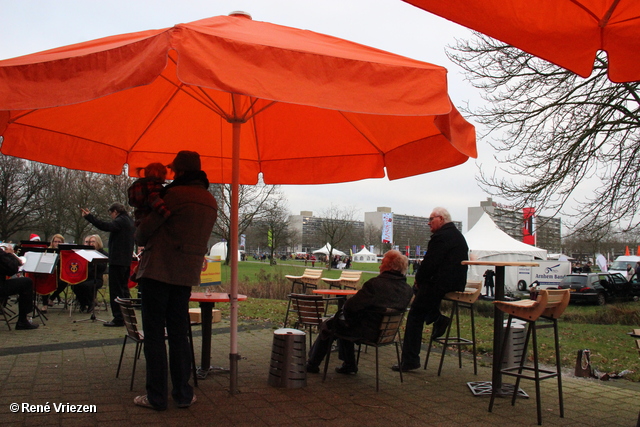 R.Th.B.Vriezen 2013 12 15 9130 Wijkplatform Presikhaaf Kerstmarkt Park Presikhaaf en Winkelcentrum zondag 15 december 2013