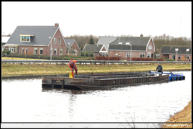 11-02-09 019-border Uitbaggeren van de Drentshe Hoofdvaart.