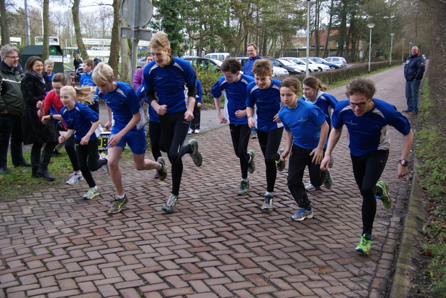 DSC00521 Oliebollenloop Jeugd 31-12-2013