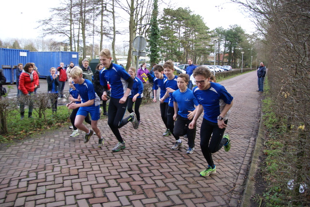 DSC00522 Oliebollenloop Jeugd 31-12-2013