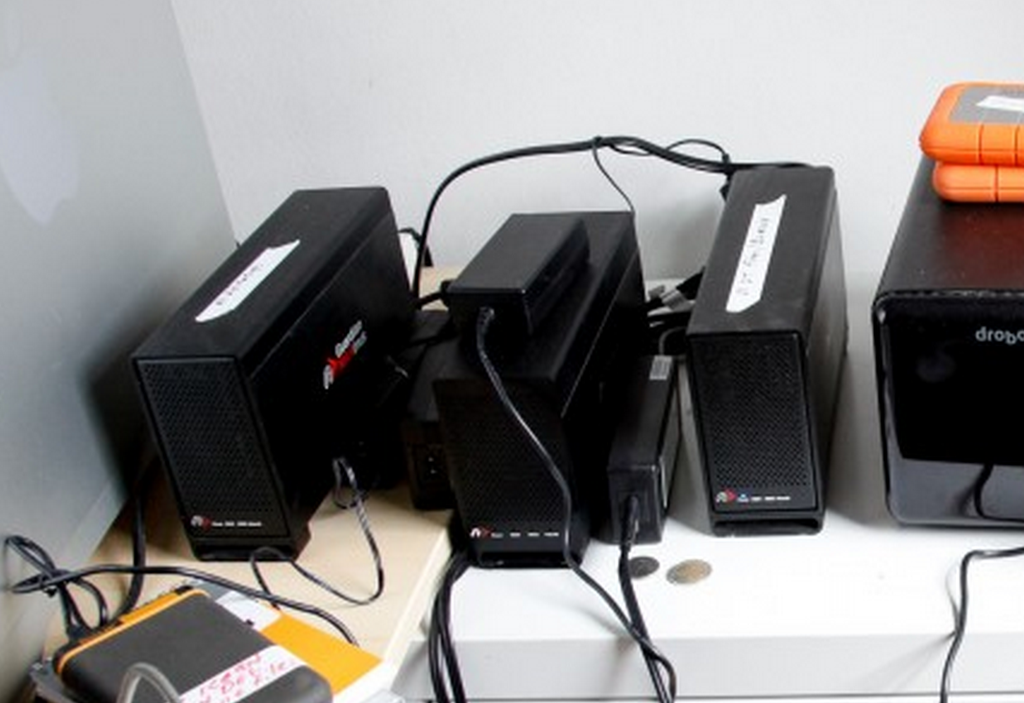 external - Picture Box