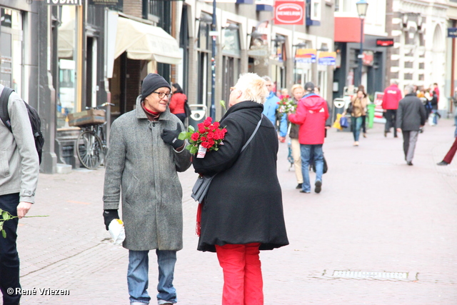 R.Th.B.Vriezen 2014 02 14 9999 17 PvdA Arnhem Valentijnactie Binnenstad Arnhem vrijdag 14 februari 2014