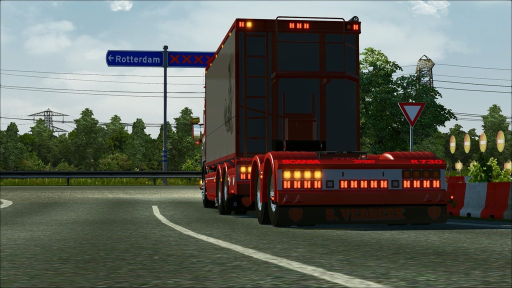 eurotrucks2.exe DX9 20140301 155239 - 