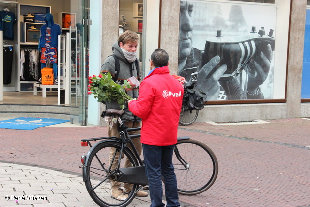 R.Th.B.Vriezen 2014 03 01 0415 PvdA Arnhem Kraam Land van de Markt Binnenstad Arnhem zaterdag 1 maart 2014