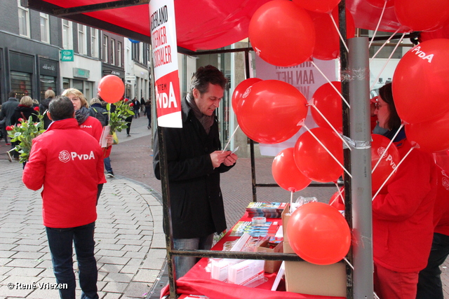 R.Th.B.Vriezen 2014 03 01 0425 PvdA Arnhem Kraam Land van de Markt Binnenstad Arnhem zaterdag 1 maart 2014