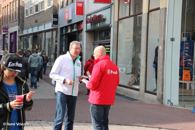 R.Th.B.Vriezen 2014 03 08 0879 PvdA Arnhem Kraam Land van de Markt Binnenstad Arnhem zaterdag 8 maart 2014