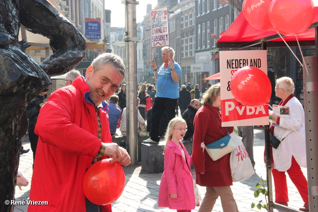 R.Th.B.Vriezen 2014 03 08 0907 PvdA Arnhem Kraam Land van de Markt Binnenstad Arnhem zaterdag 8 maart 2014