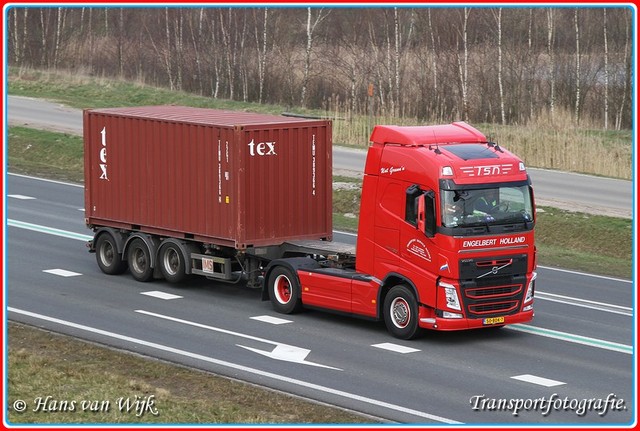 50-BDK-7-BorderMaker Container Trucks