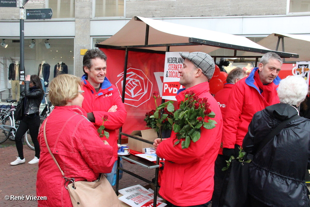 R.Th.B.Vriezen 2014 03 15 1813 PvdA Arnhem Kraam Land van de Markt Binnenstad Arnhem zaterdag 15 maart 2014