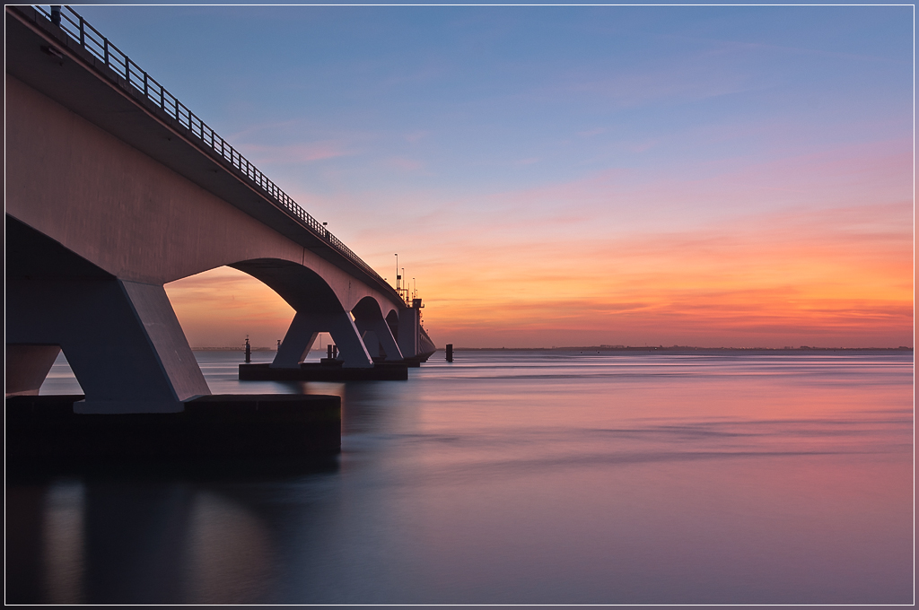 DSC 6586 Zeelandbrug met kader - 