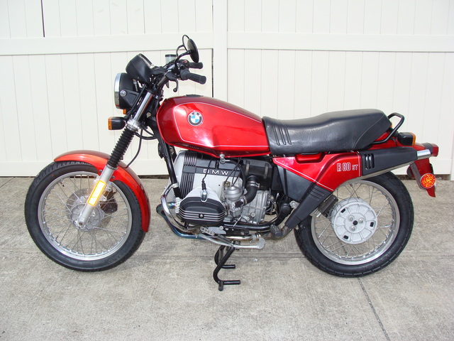 6207003 '83 R80ST Red 002 SOLD.....6207003 '83 BMW R80ST, Red. 15,000 Miles. Fresh 10K Service, New Metzeller tires, More!