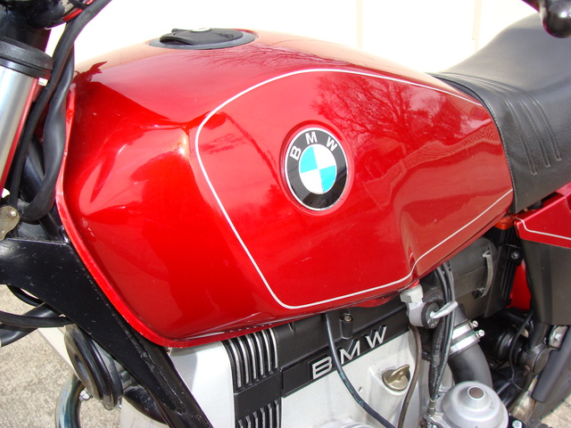 6207003 '83 R80ST Red 005 SOLD.....6207003 '83 BMW R80ST, Red. 15,000 Miles. Fresh 10K Service, New Metzeller tires, More!