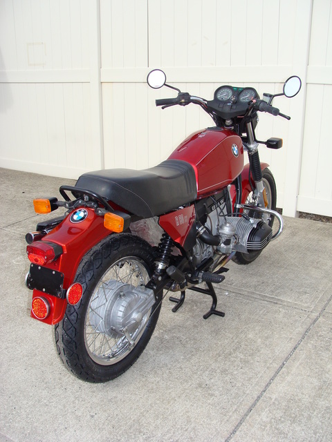 6207003 '83 R80ST Red 014 SOLD.....6207003 '83 BMW R80ST, Red. 15,000 Miles. Fresh 10K Service, New Metzeller tires, More!
