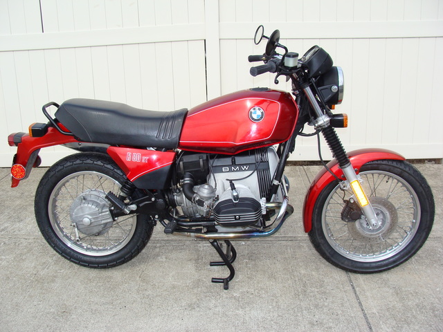 6207003 '83 R80ST Red 016 SOLD.....6207003 '83 BMW R80ST, Red. 15,000 Miles. Fresh 10K Service, New Metzeller tires, More!