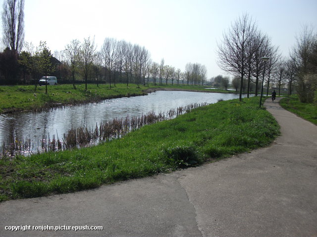 Fietsend in de buurt 01-04-14 11 Various Outdoors from 2002 to present