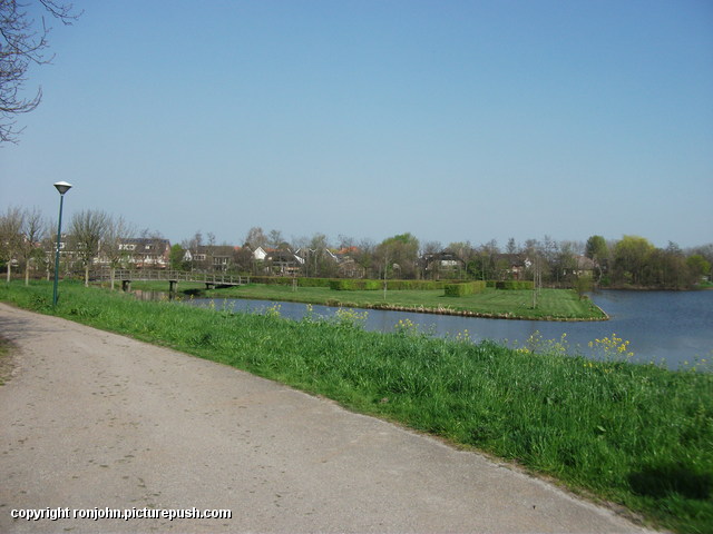 Fietsend in de buurt 01-04-14 10 Various Outdoors from 2002 to present