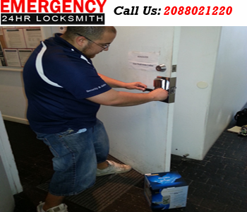 Emergency LocksmithÂ  Emergency LocksmithÂ 