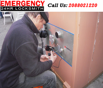 Emergency LocksmithÂ  Emergency LocksmithÂ 