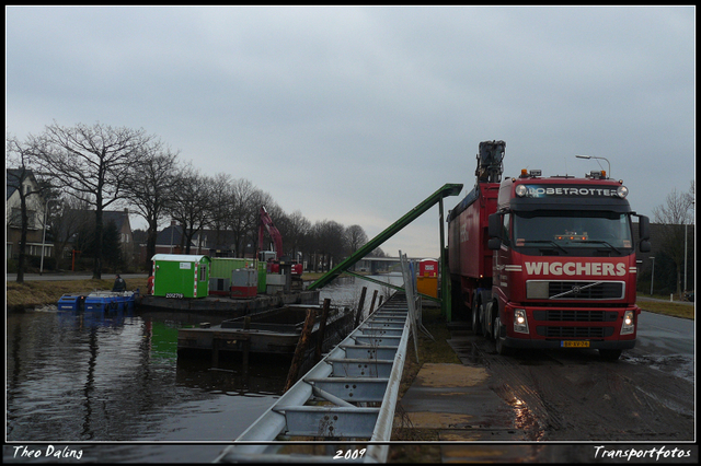 17-02-09 014-border Uitbaggeren van de Drentshe Hoofdvaart.