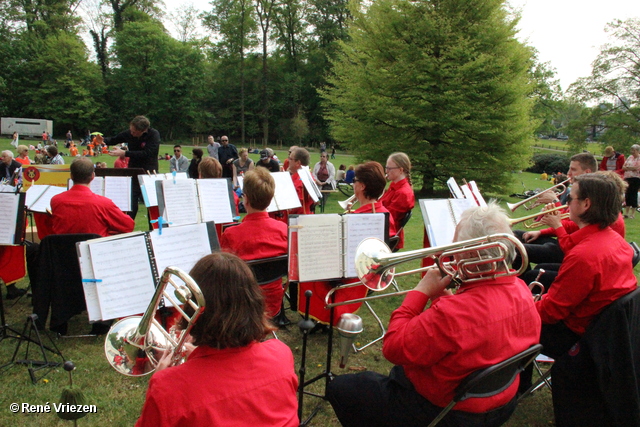 R.Th.B.Vriezen 2014 04 26 2500 Arnhems Fanfare Orkest Koningsdag Concert WitteVilla Sonsbeek zaterdag 26 april 2014