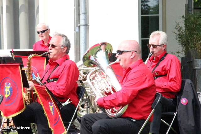 R.Th.B.Vriezen 2014 04 26 2515 Arnhems Fanfare Orkest Koningsdag Concert WitteVilla Sonsbeek zaterdag 26 april 2014