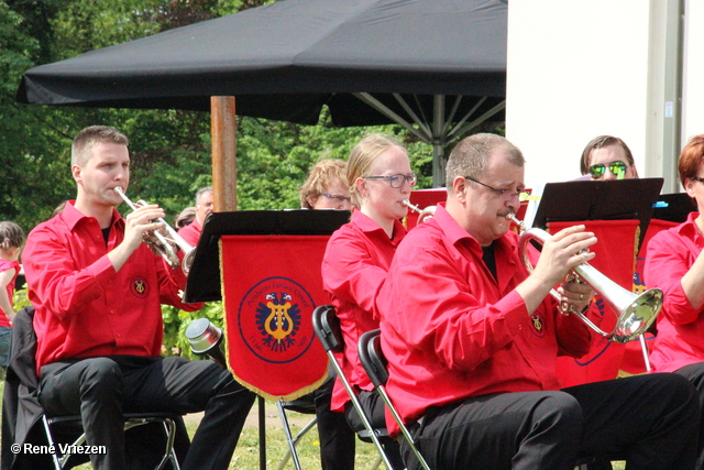 R.Th.B.Vriezen 2014 04 26 2519 Arnhems Fanfare Orkest Koningsdag Concert WitteVilla Sonsbeek zaterdag 26 april 2014