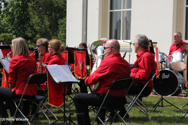 R.Th.B.Vriezen 2014 04 26 2542 Arnhems Fanfare Orkest Koningsdag Concert WitteVilla Sonsbeek zaterdag 26 april 2014