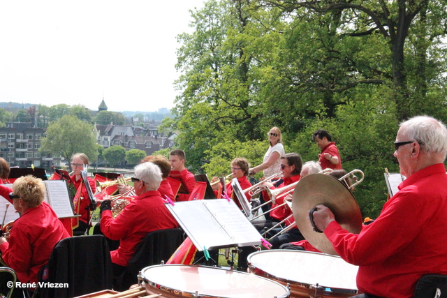 R.Th.B.Vriezen 2014 04 26 2553 Arnhems Fanfare Orkest Koningsdag Concert WitteVilla Sonsbeek zaterdag 26 april 2014