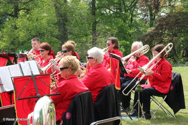 R.Th.B.Vriezen 2014 04 26 2557 Arnhems Fanfare Orkest Koningsdag Concert WitteVilla Sonsbeek zaterdag 26 april 2014