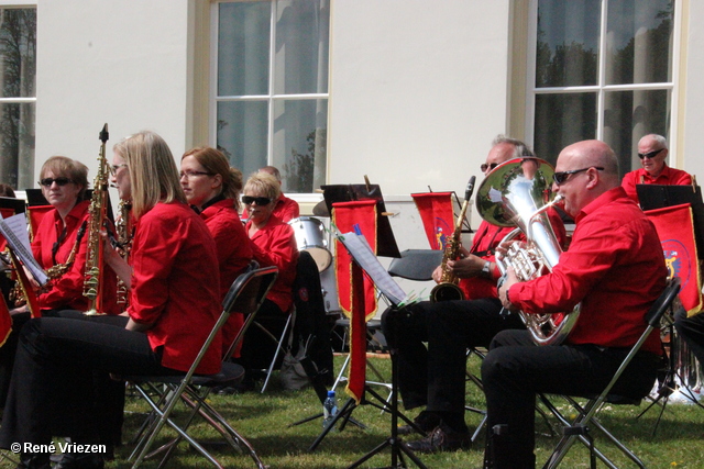 R.Th.B.Vriezen 2014 04 26 2561 Arnhems Fanfare Orkest Koningsdag Concert WitteVilla Sonsbeek zaterdag 26 april 2014