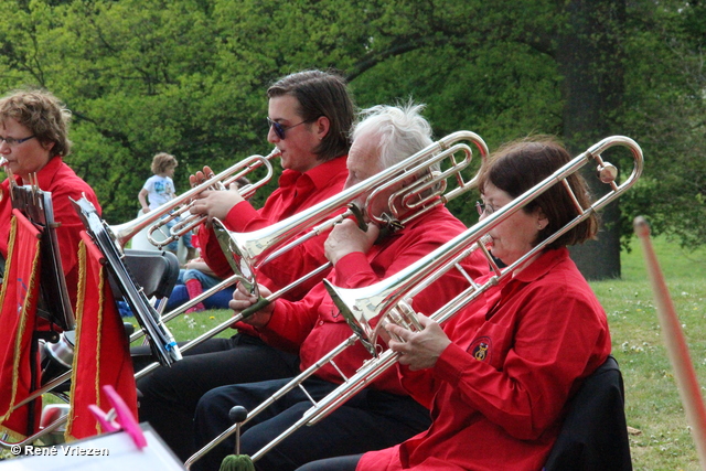 R.Th.B.Vriezen 2014 04 26 2620 Arnhems Fanfare Orkest Koningsdag Concert WitteVilla Sonsbeek zaterdag 26 april 2014