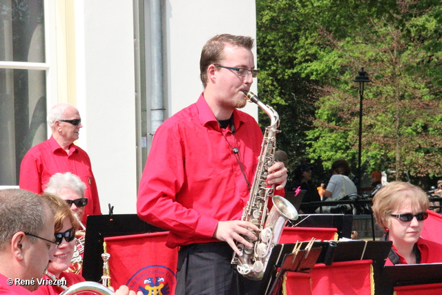 R.Th.B.Vriezen 2014 04 26 2668 Arnhems Fanfare Orkest Koningsdag Concert WitteVilla Sonsbeek zaterdag 26 april 2014