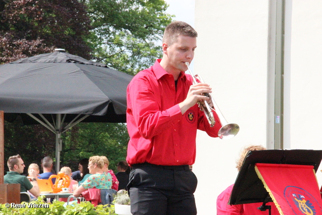 R.Th.B.Vriezen 2014 04 26 2696 Arnhems Fanfare Orkest Koningsdag Concert WitteVilla Sonsbeek zaterdag 26 april 2014