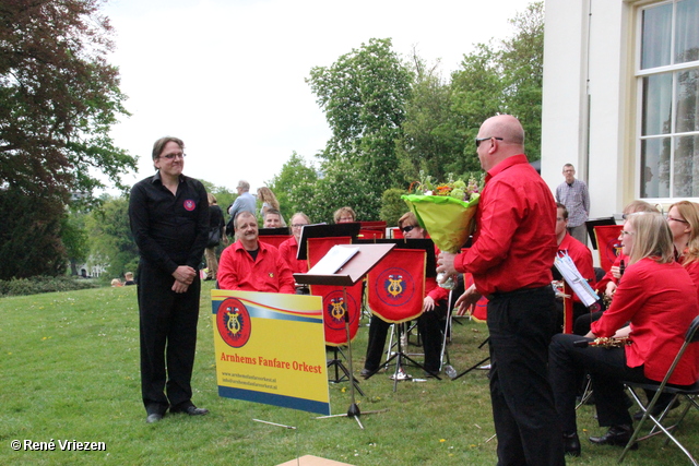 R.Th.B.Vriezen 2014 04 26 2819 Arnhems Fanfare Orkest Koningsdag Concert WitteVilla Sonsbeek zaterdag 26 april 2014