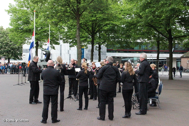 R.Th.B.Vriezen 2014 05 04 3006 Arnhems Fanfare Orkest Dodenherdenking bij Grote kerk Arnhem zondag 4 mei 2014
