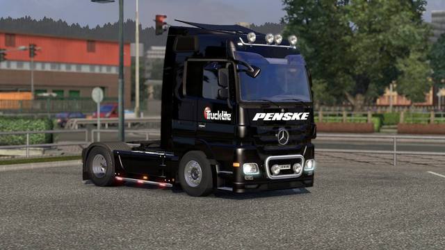 ets2 Mercedes Actros Penske by Bluemanc dutchsimulator