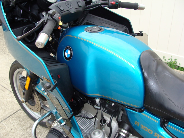 6293883 '93 R100RT, Turquoise 005 SOLD.....6293883 1993 BMW R100RT, Turquoise. NEW Tires, Sealed Battery, Alternator, Regulator. BMW Saddlebags, Engine Guards, Brown Sidestand, + much more!
